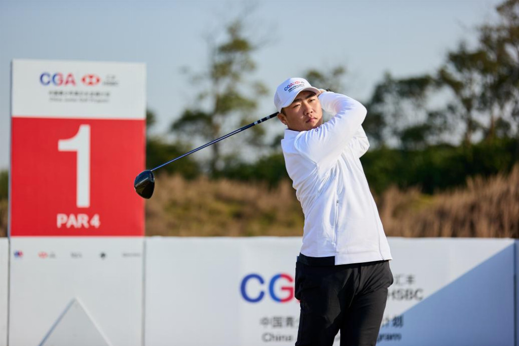 汇丰青少年公开赛决赛日｜李政达、崔景涵捧起男女A组冠军奖杯，男子C组黄永颢加洞夺冠插图4