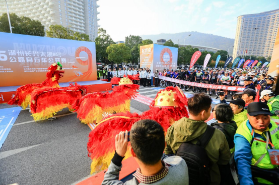 2025湖州长兴太湖9号公路自行车公开赛圆满落幕插图8