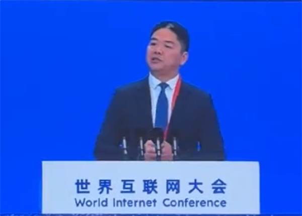 刘强东：京东明年4月将建全球第一个全无人配送站插图