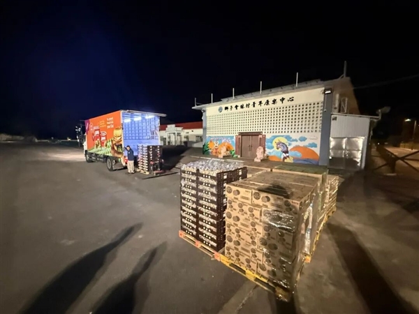 刘强东称捐物资无需汇报！京东紧急驰援香港火灾：首批物资连夜送达插图