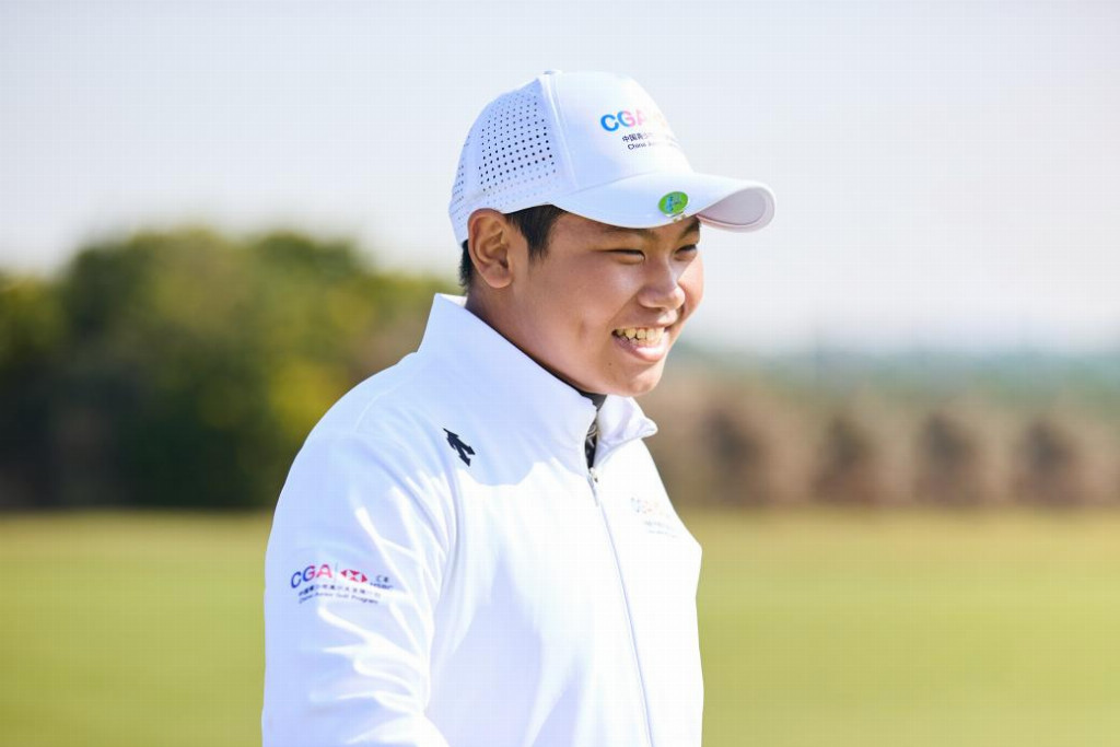 汇丰青少年公开赛决赛日｜李政达、崔景涵捧起男女A组冠军奖杯，男子C组黄永颢加洞夺冠插图12