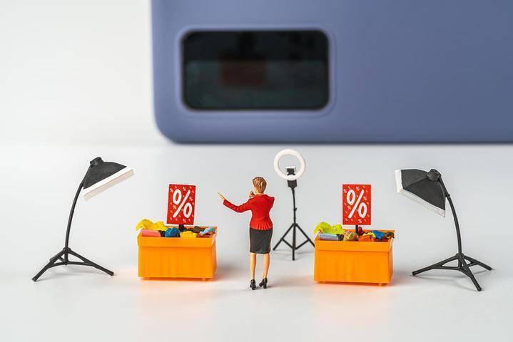 宣称“渠道货”实为高仿品 网络平台直播售假该如何治理？插图