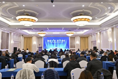 “产品+服务”双升级 苏州金龙引领旅游客运价值变革插图