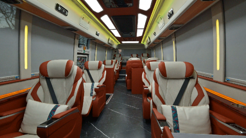 “产品+服务”双升级 苏州金龙引领旅游客运价值变革插图16