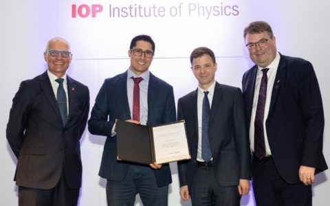 技术驱动产业：牛津仪器BEX技术荣获英国物理学会（IOP）商业创新奖