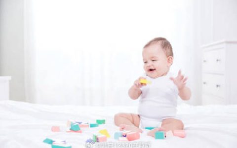 宝宝身体发育正常，为什么学会说话晚呢？