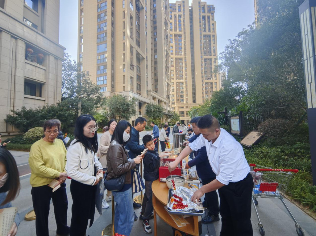 暖冬甜蜜暴击！世茂服务东南区域解锁邻里欢聚 N 种打开方式插图2