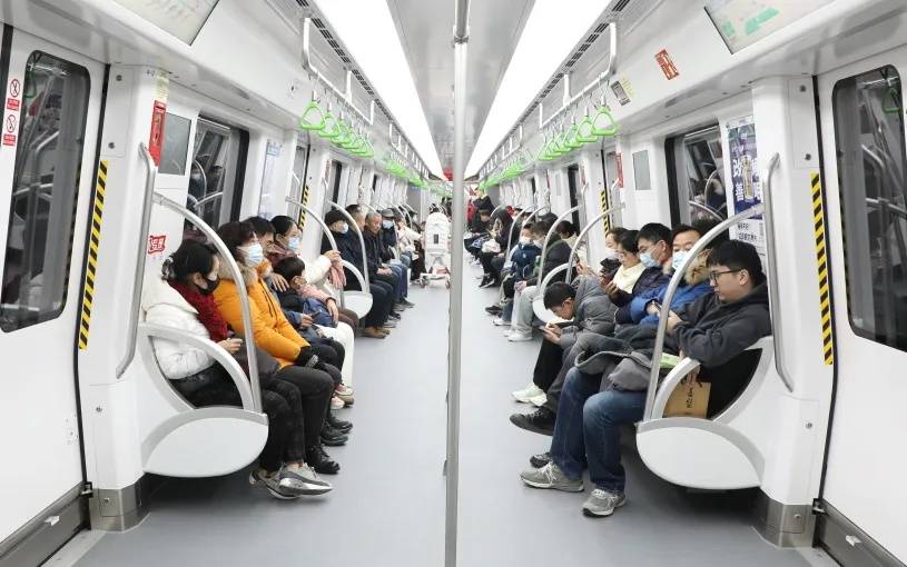 元旦假期，济南地铁将延时运营！跨年夜2号线、4号线将延长至次日1点插图