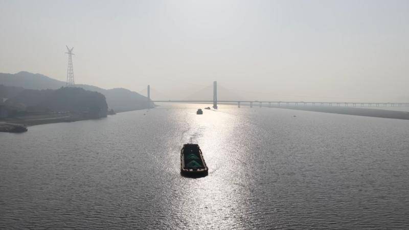 江西：鄱阳湖通江水体面积不足500平方公里插图