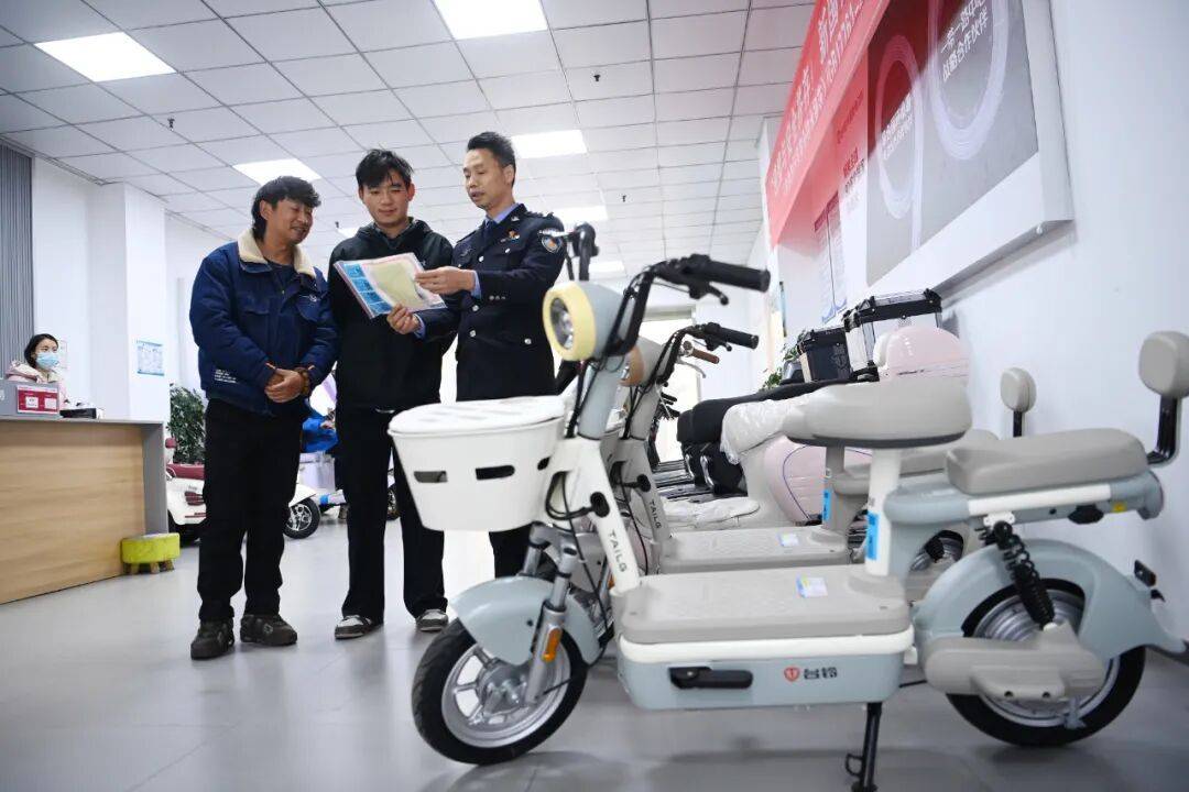 新国标电动自行车不能带小孩？超速会断电？解读来了！插图