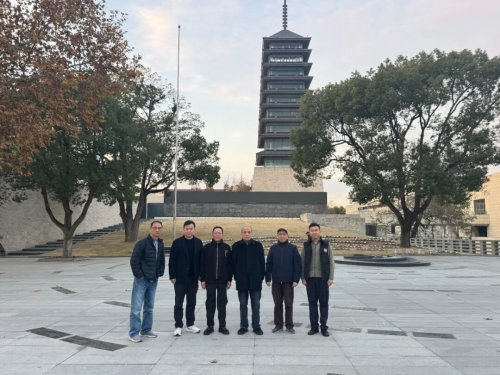 上海宝山颜子文化研究会副会长颜明重访淞沪抗战纪念馆，珍贵文物唤醒中美联合抗战记忆插图