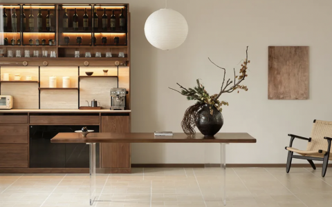 源氏木语黑胡桃木家具携手电影《马腾你别走》共叙时光故事