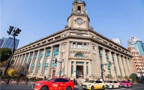 ​徐福记新年糖花车“巡沪”，解锁海派新春的N种打开方式