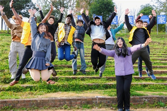 加油学子心·全球集结号—— “全球学子畅游黔西南”活动圆满收官！插图2