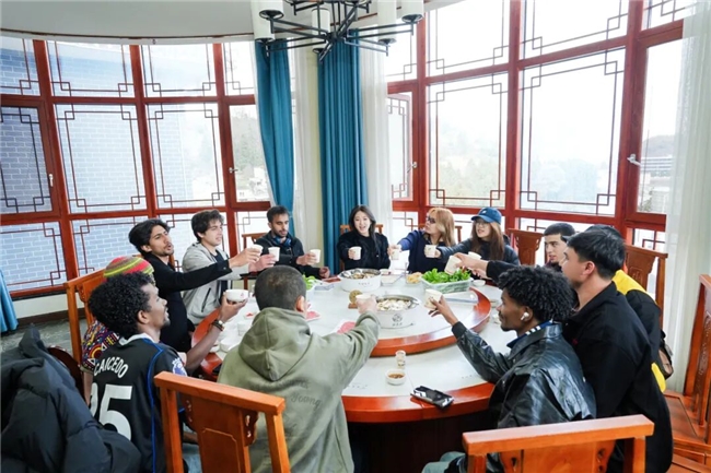 加油学子心·全球集结号—— “全球学子畅游黔西南”活动圆满收官！插图5