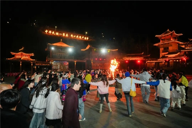 加油学子心·全球集结号—— “全球学子畅游黔西南”活动圆满收官！插图7