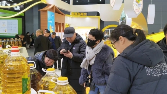 喆泰集团亮相石家庄特产集，现场火爆，人气与订单双丰收插图6