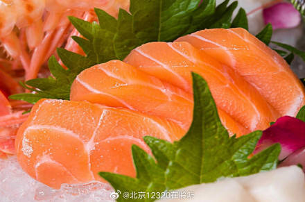 老年黄斑变性患者改善视功能，可适当多吃富含DHA的食物插图