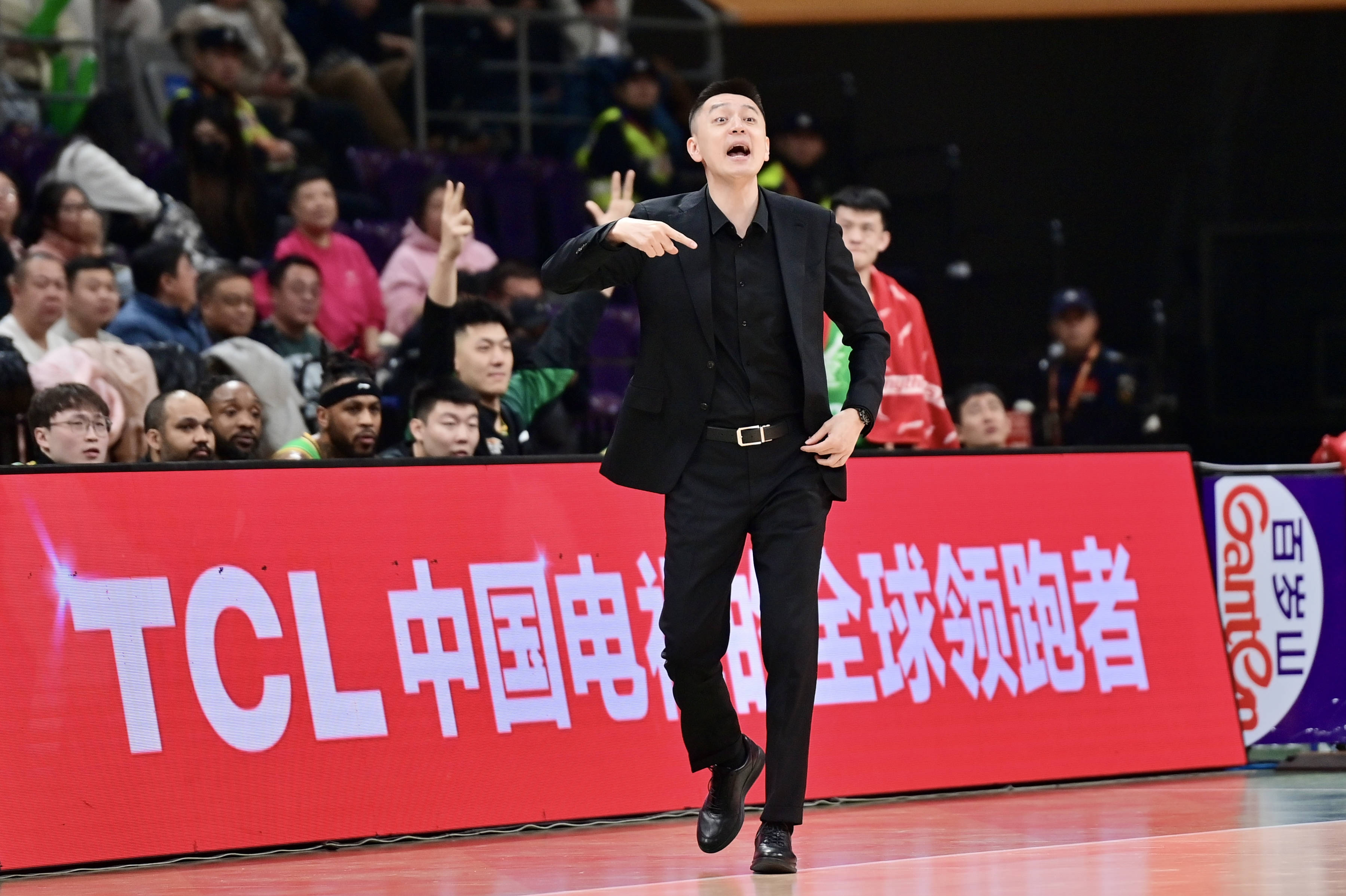 战绩不佳！曝辽宁男篮主教练杨鸣辞职