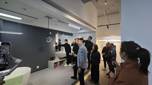 从12㎡小店到年产能20万套,格峰解锁隐藏晾衣机领军密码插图4 从12㎡小店到年产能20万套,格峰解锁隐藏晾衣机领军密码插图4