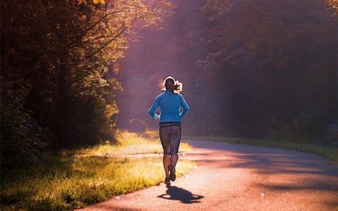 跑5公里和走5公里哪个更健康 答案出乎意料
