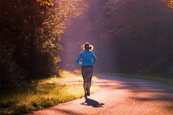 跑5公里和走5公里哪个更健康 答案出乎意料插图