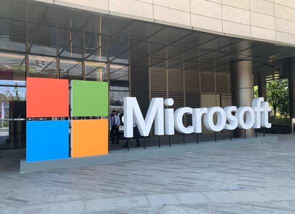 微软CEO：能源成本将决定各国在AI赛道上的胜负插图