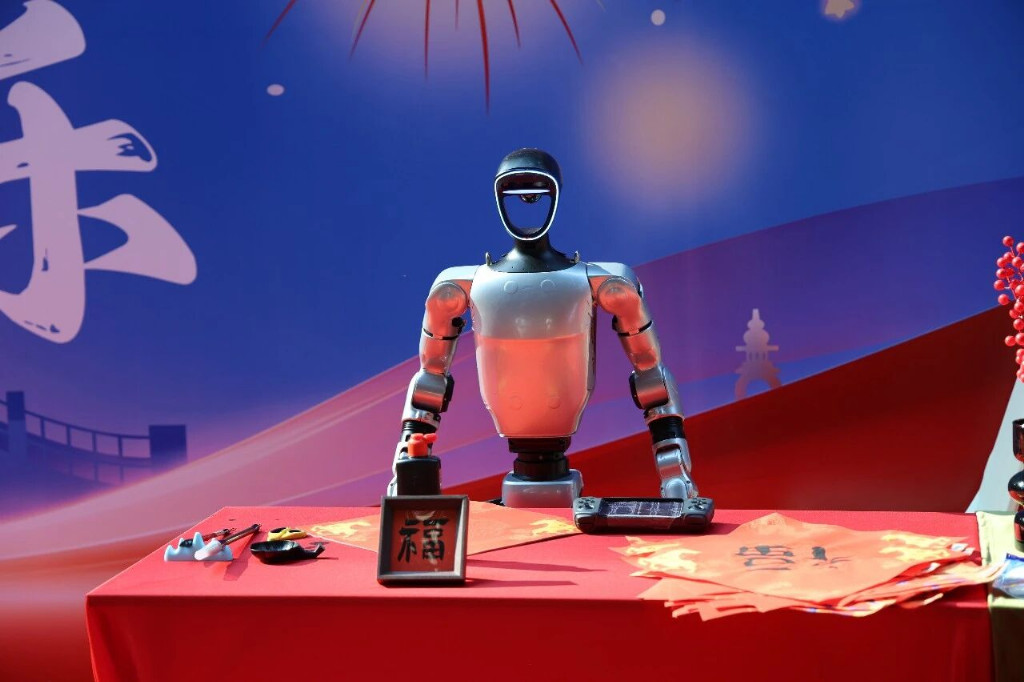 泰国浙江商会助力中国大使馆新春招待会—浙江智能科技获泰国总理高度赞誉插图4