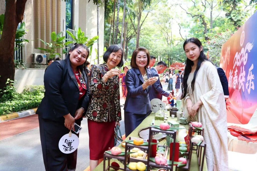 泰国浙江商会助力中国大使馆新春招待会—浙江智能科技获泰国总理高度赞誉插图9