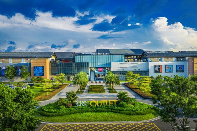 不止于购物，以“文化+微度假”打造“最美东方奥莱”插图