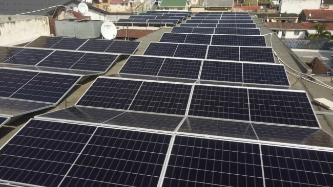 全球光伏新兴增长极:中东非市场的“爱旭速度”插图1 全球光伏新兴增长极:中东非市场的“爱旭速度”插图1