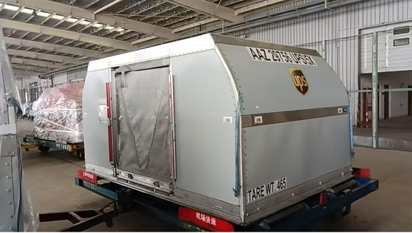 烟台机场边检站成功保障顺丰航空“空空联运”国际货运航班首航插图