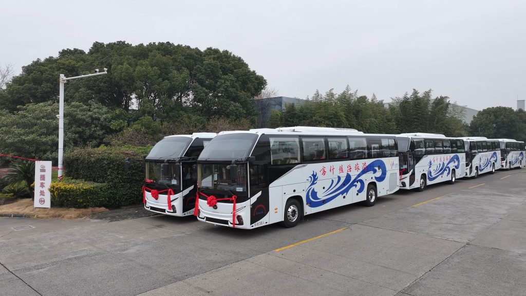 新疆文旅体验跃升：苏州金龙助喀什丝路旅游绘就万亿级画卷插图3