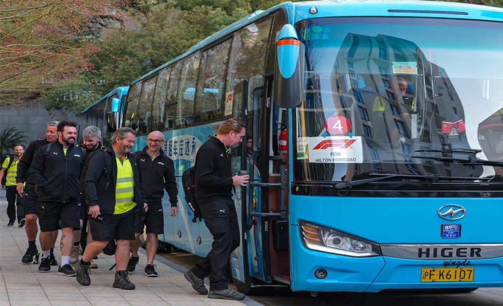 疾速背后，必有笃行！苏州金龙海格新V系圆满护航F1中国大奖赛插图2