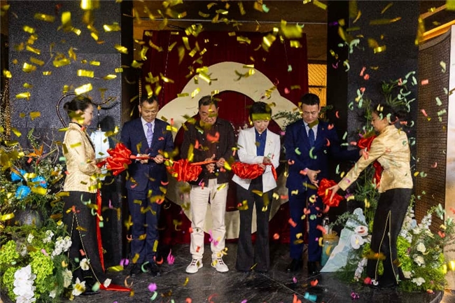 郑州全新五感疗愈主题餐厅正方元·臻宴盛大开业插图