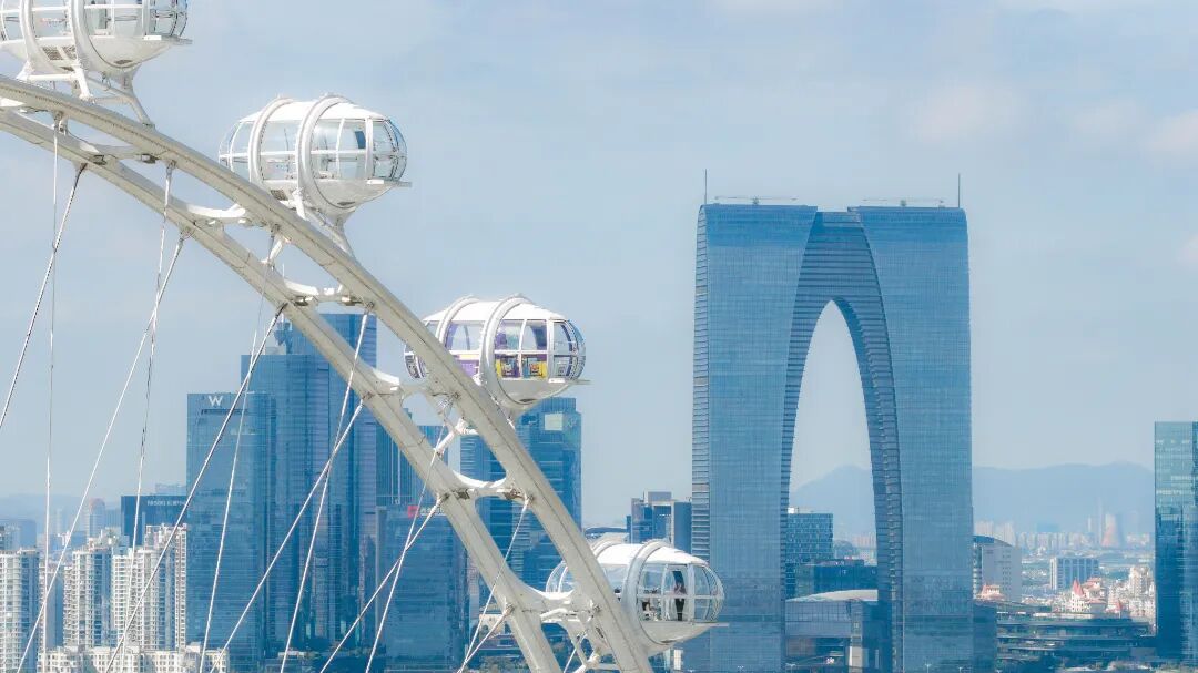 128米幸福地标璀璨亮相 金鸡湖畔甜蜜启航插图1