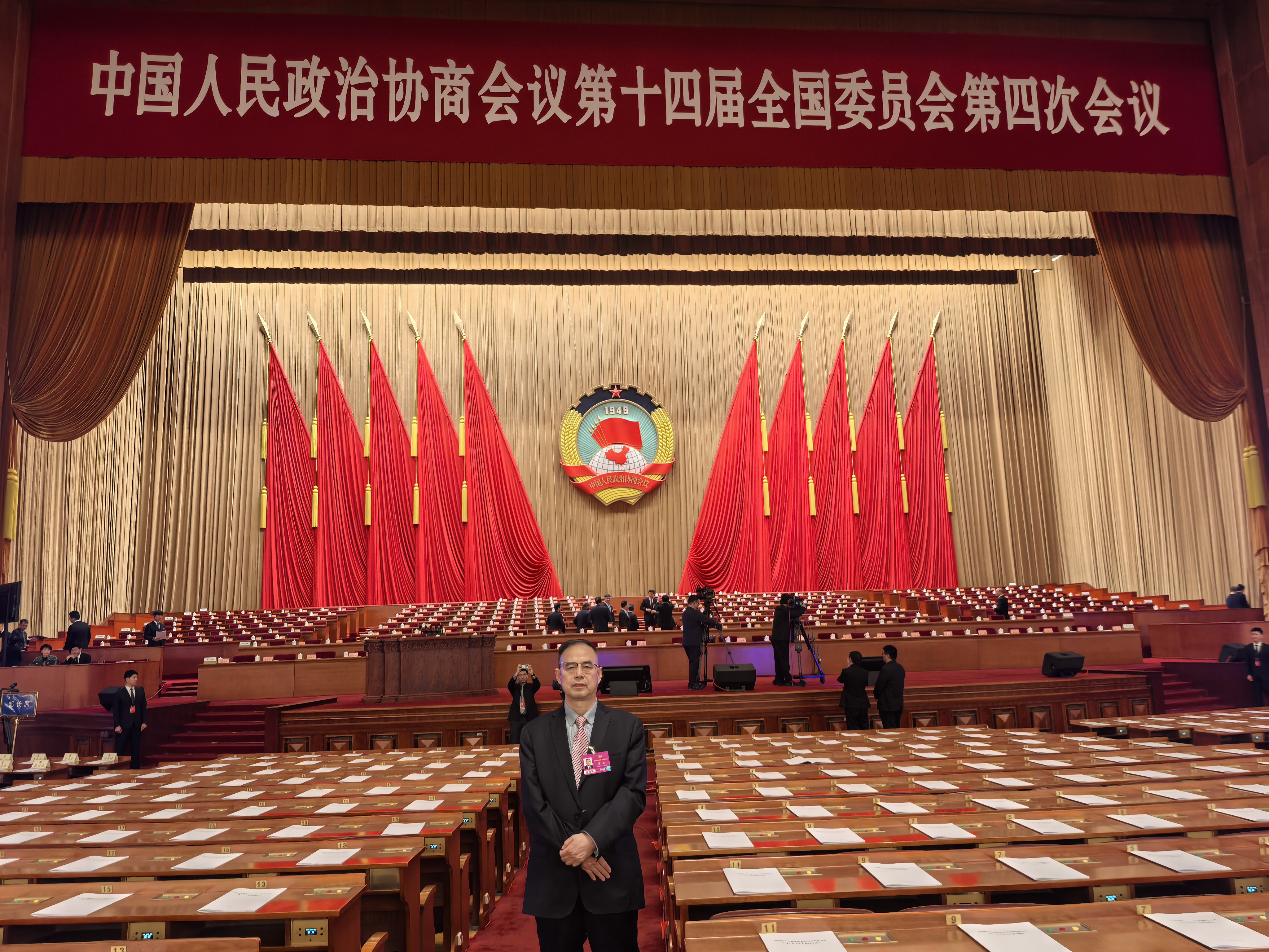 首都名中医董瑞：政府工作报告“促进中西医结合”引领肺系疑难病的防治插图