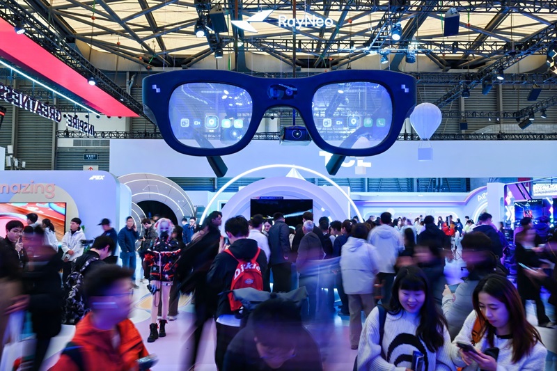 TCL实业AWE 2026焕新打造品牌活力乐园，“屏显+AI”让智慧生活触手可及插图4