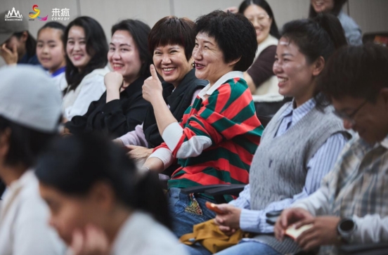 笑着说心声！福田“民声脱口秀开放麦”再开演，社工专场+服务业专场双场爆笑出圈插图7