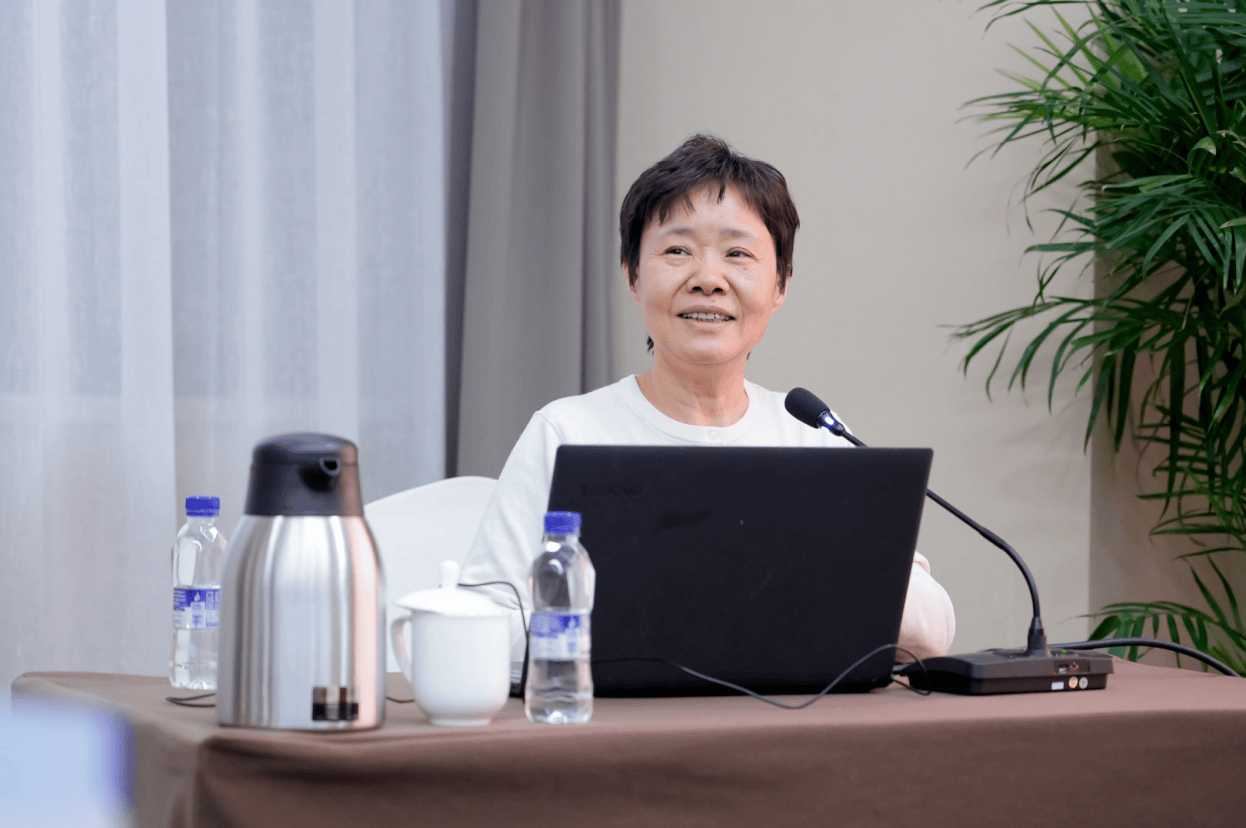 德国月神联合北京世纪坛医院 深化女性更年期健康研究插图1