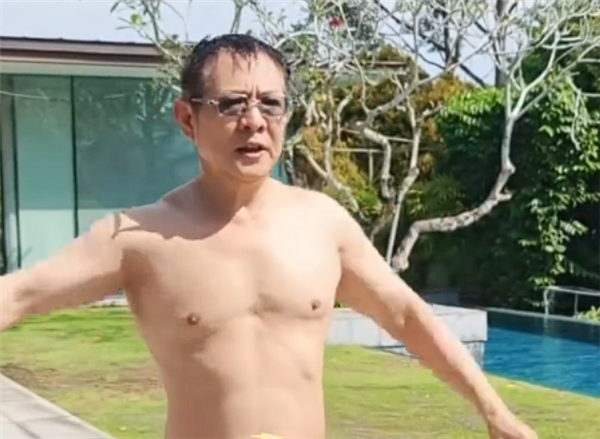 李连杰再辟谣换心：怎么不说我换华为心脏、小米肝、特斯拉肾插图