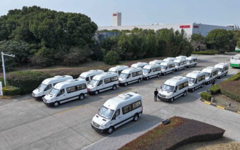 从“冷资源”到“热经济”，苏州金龙与海格旅汽共绘东北旅运画卷