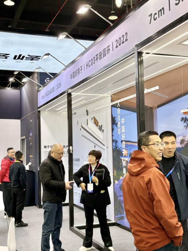 2026嘉兴新定制展人气爆棚格峰全系列隐藏式晾衣机成全场焦点插图1