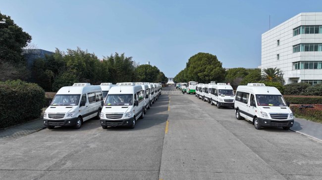 从“冷资源”到“热经济”,苏州金龙与海格旅汽共绘东北旅运画卷插图2 从“冷资源”到“热经济”,苏州金龙与海格旅汽共绘东北旅运画卷插图2