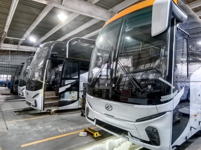 跑出马年加速度！苏州金龙奋战新春“开门红”插图3