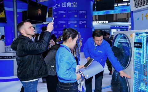 美的空调携核心科技闪耀AWE2026，领航全球好空气时代