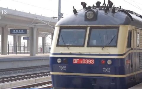 中国经济一季报 | 1379亿元，良好开局！铁路建设优质高效推进