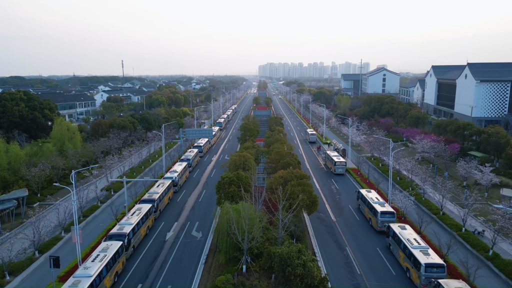 硬核新V系，暖心苏汽人：一场5600人次的“零差错”护航插图1