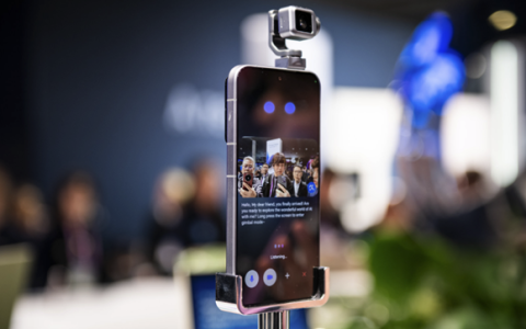 三年销售目标1000亿！京东与荣耀深化零售、物流、科技等多领域合作