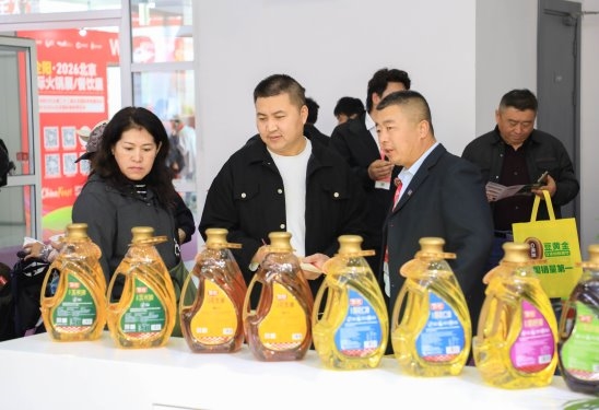 燃爆全场！喆泰惊艳亮相北京餐饮展插图